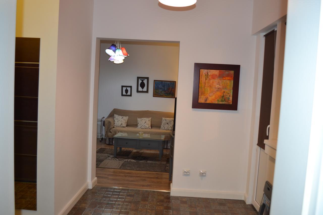 Victoria Plaza Two Bdr Apt Bucareste Exterior foto